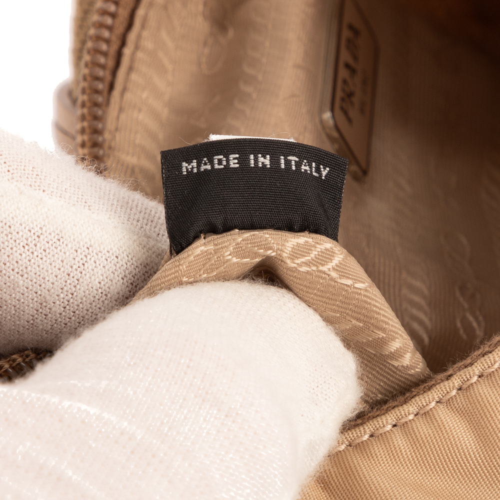 Prada Re-Edition Nylon - Picture 10 of 11
